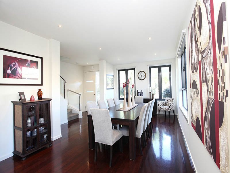 22 Mill Avenue, Yarraville image 2