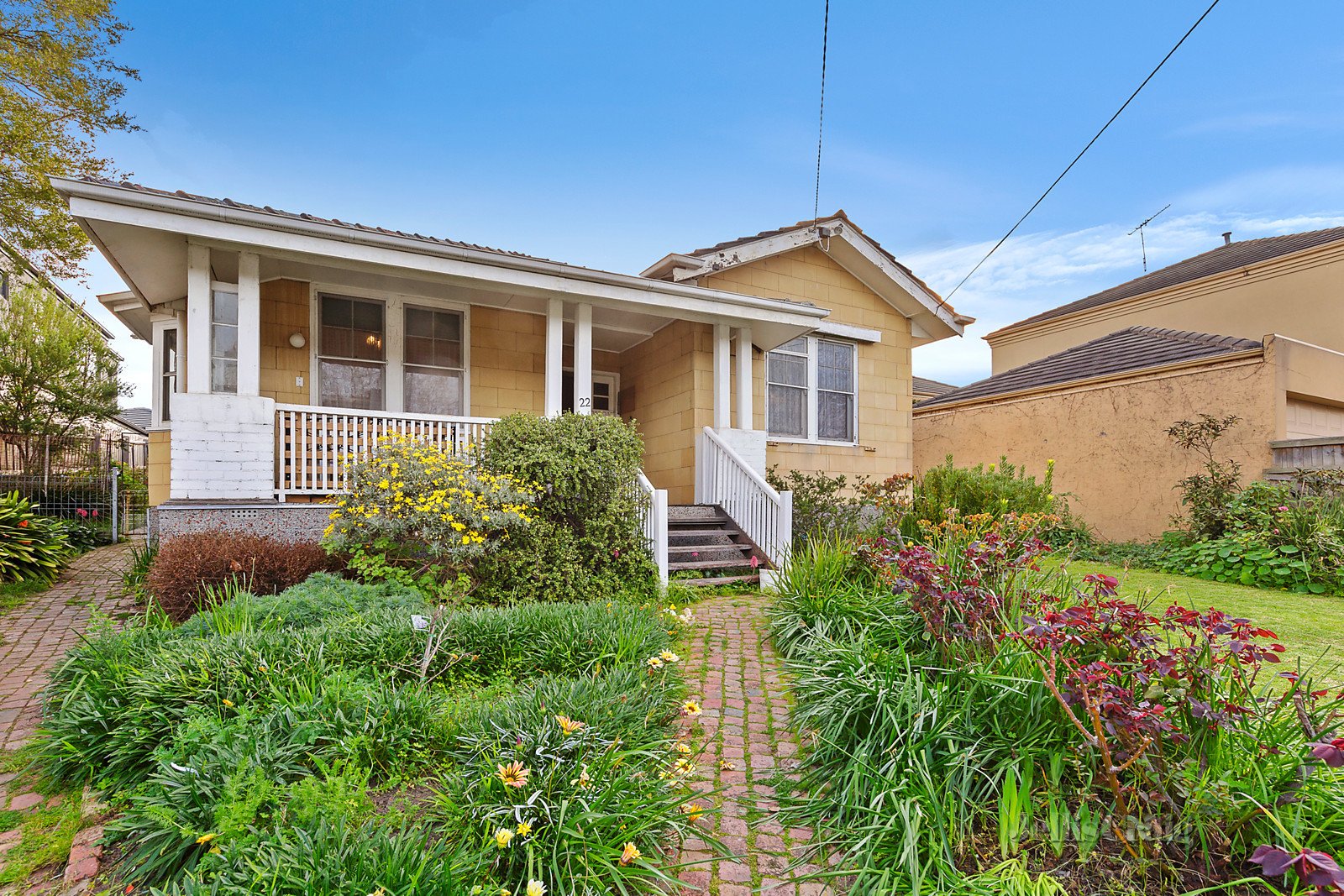 22 Milton Parade, Malvern image 2