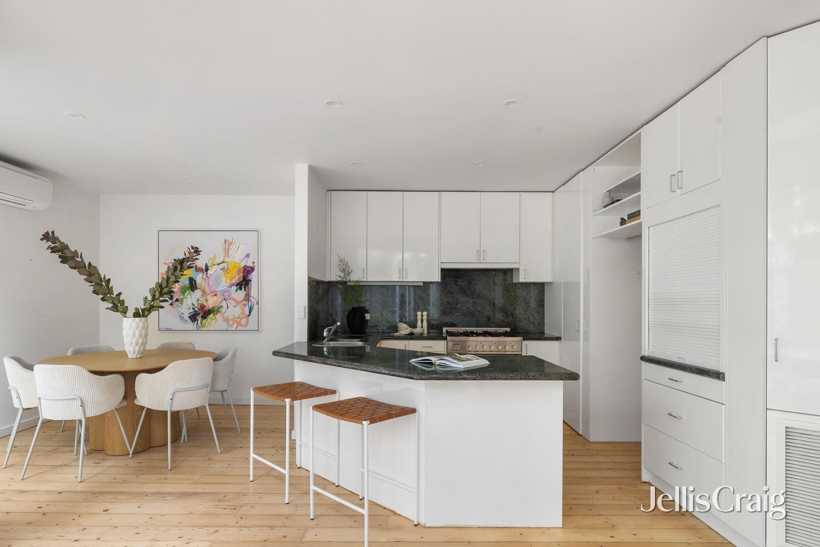 22 Moore Street, South&nbsp;Yarra image 3