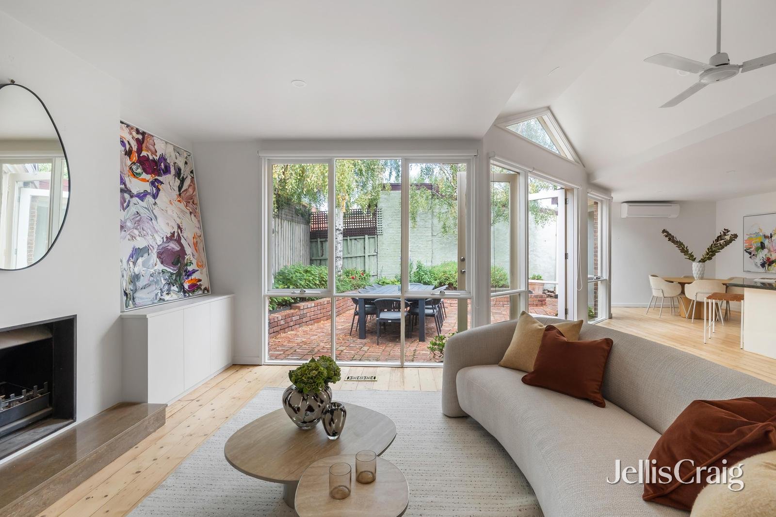 22 Moore Street, South&nbsp;Yarra image 4