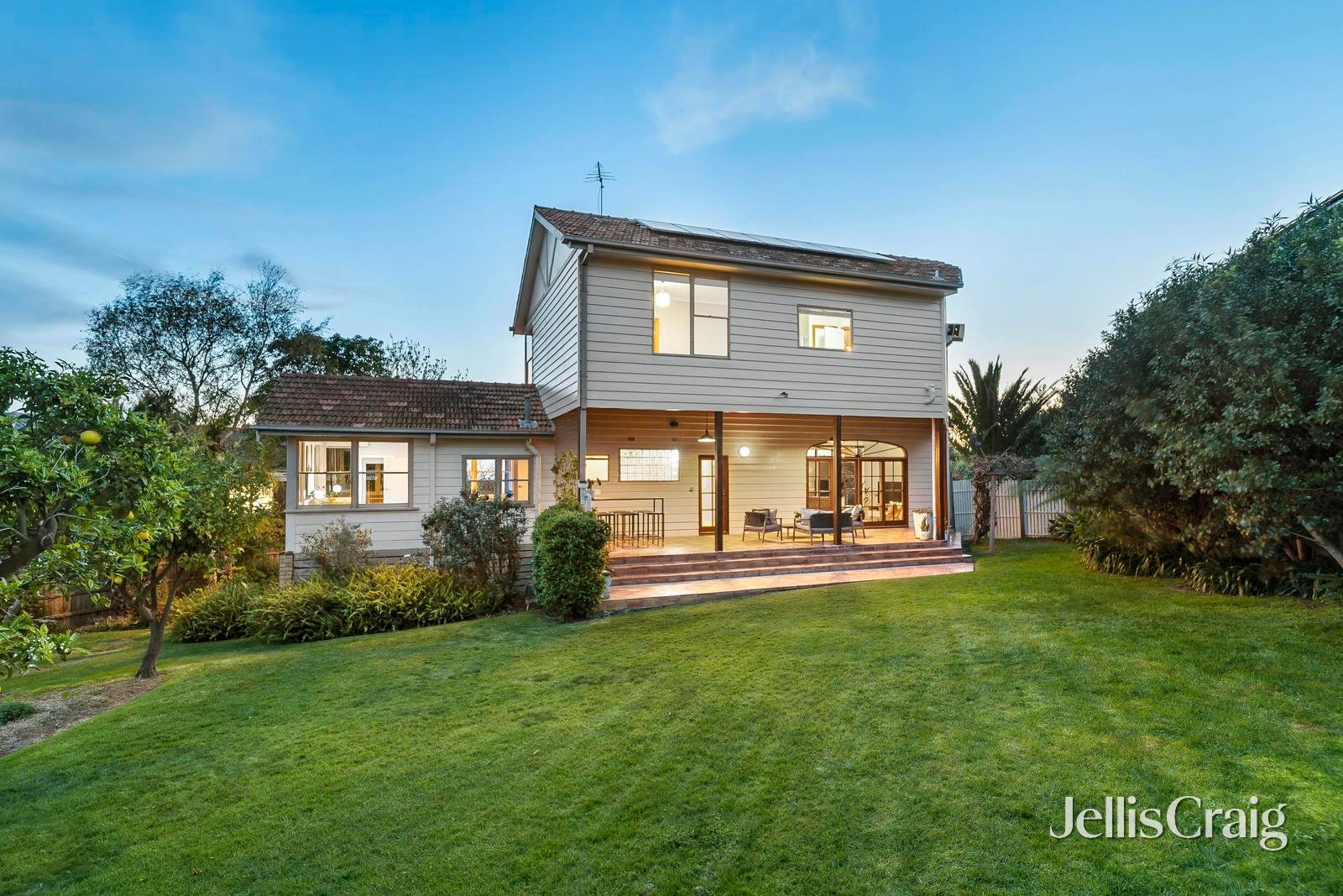 22 Morven Street, Mornington image 3