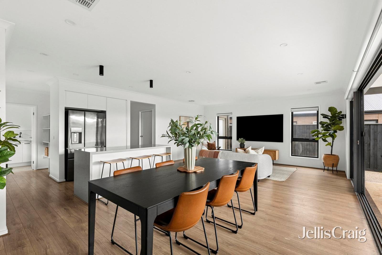 22 Mossman Street, Lara image 3