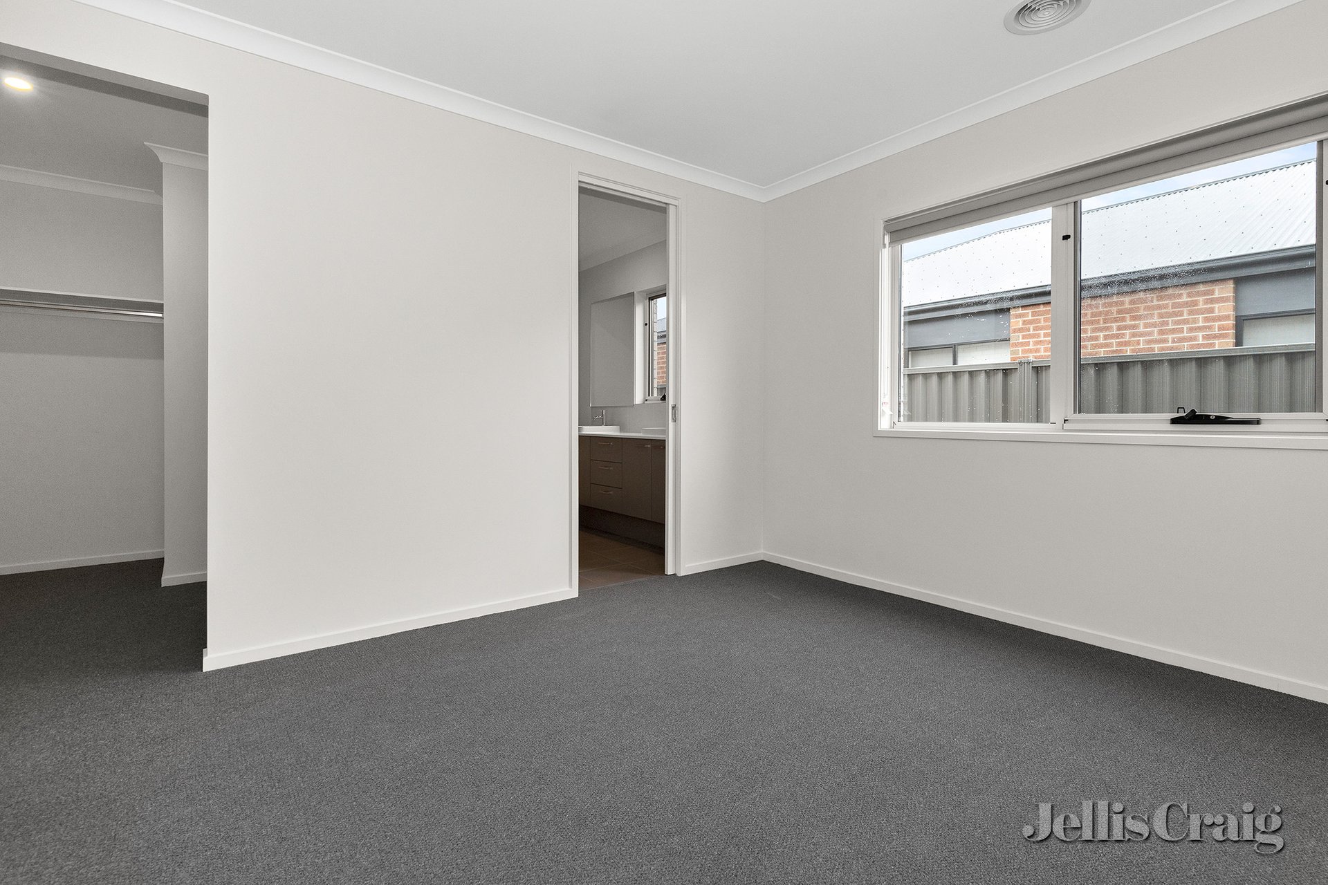 22 Mountain Ash Circuit, Winter&nbsp;Valley image 3