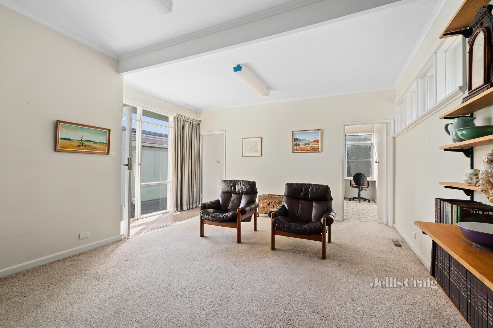 22 Moylan Street, Bentleigh East image 4