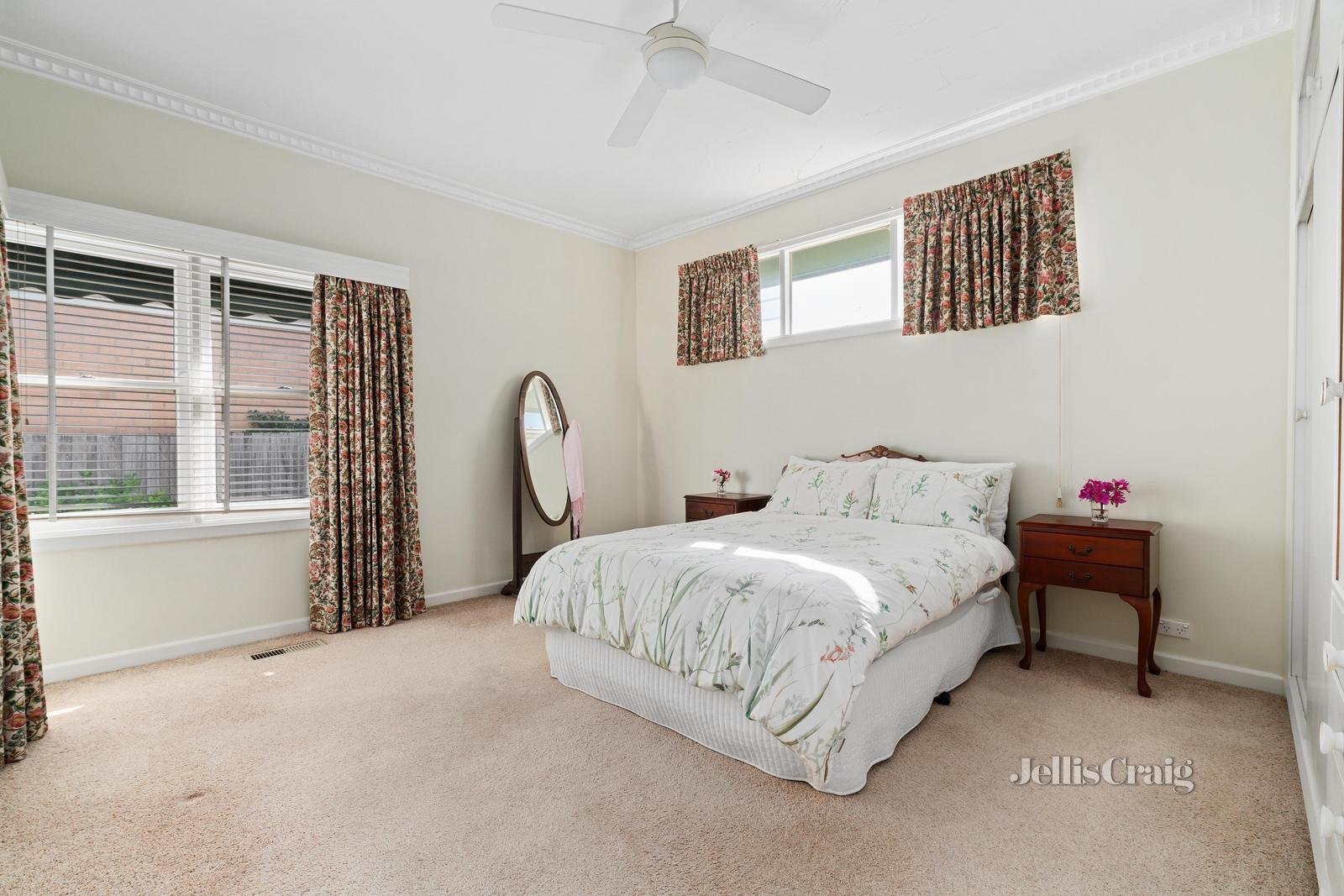 22 Moylan Street, Bentleigh East image 7