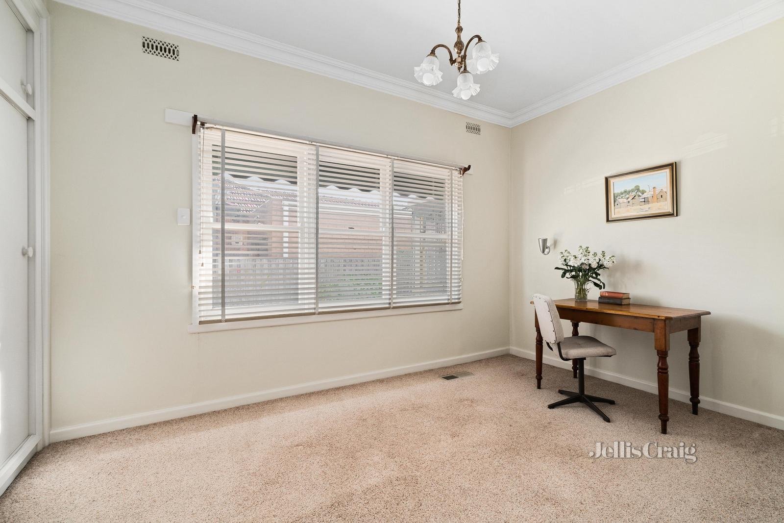 22 Moylan Street, Bentleigh East image 8