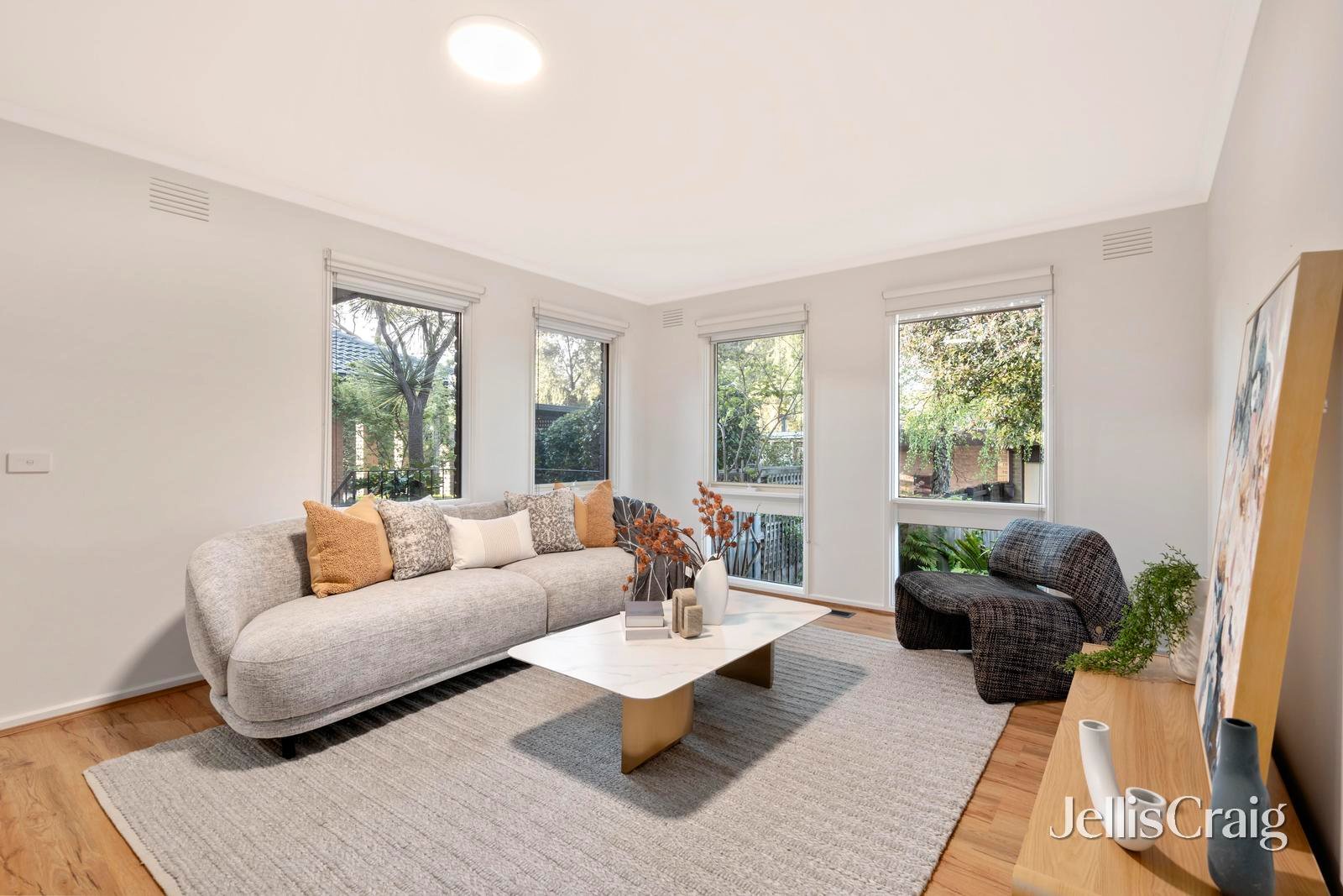 22 Mundara Drive, Ringwood image 6
