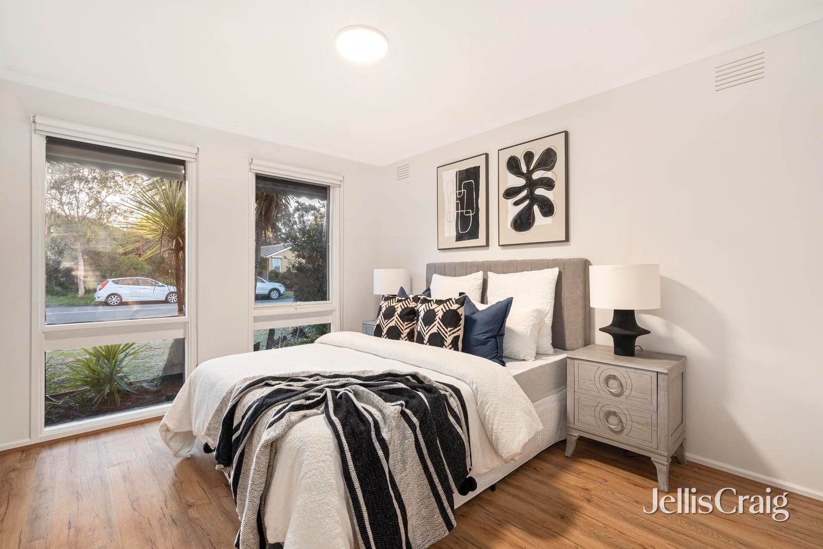 22 Mundara Drive, Ringwood image 10