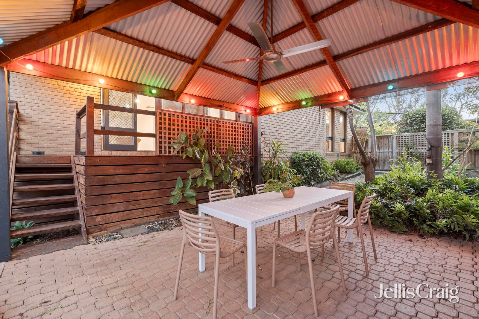 22 Mundara Drive, Ringwood image 12