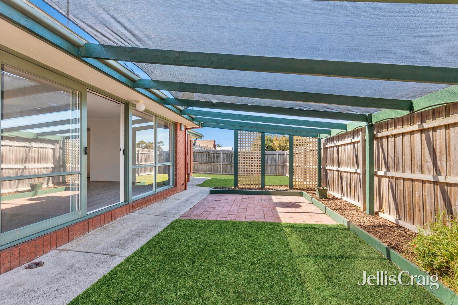 2/2 Nanworen Crescent, Bell&nbsp;Park image 8