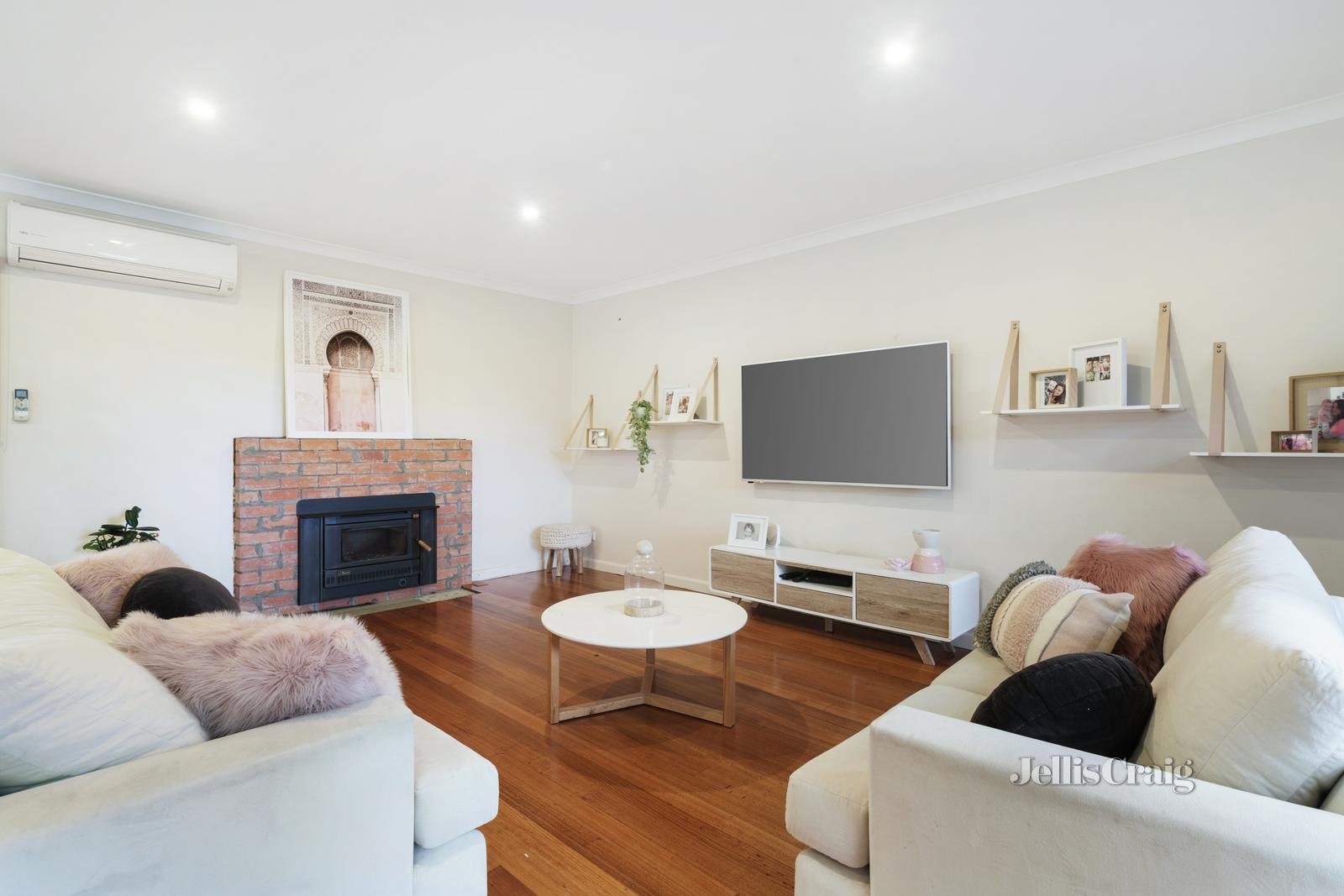 22 Nell Street, Greensborough image 4