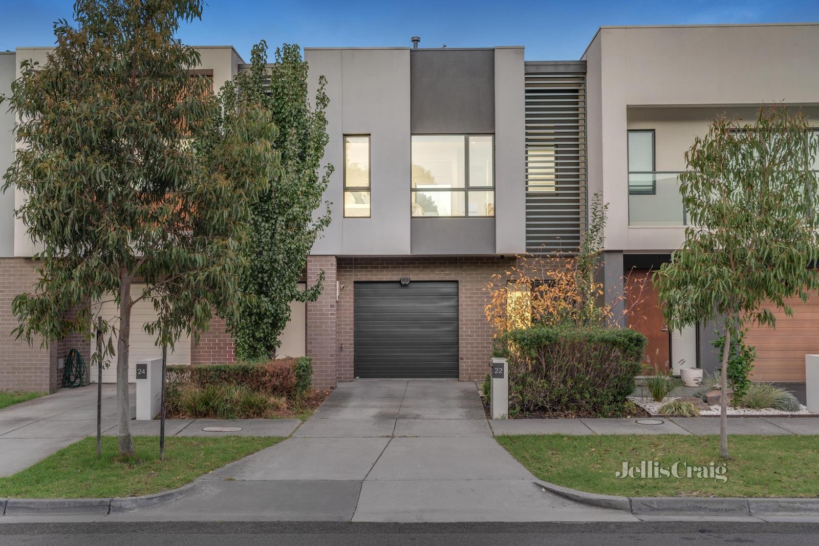22 Newcastle Drive, Mulgrave image 1