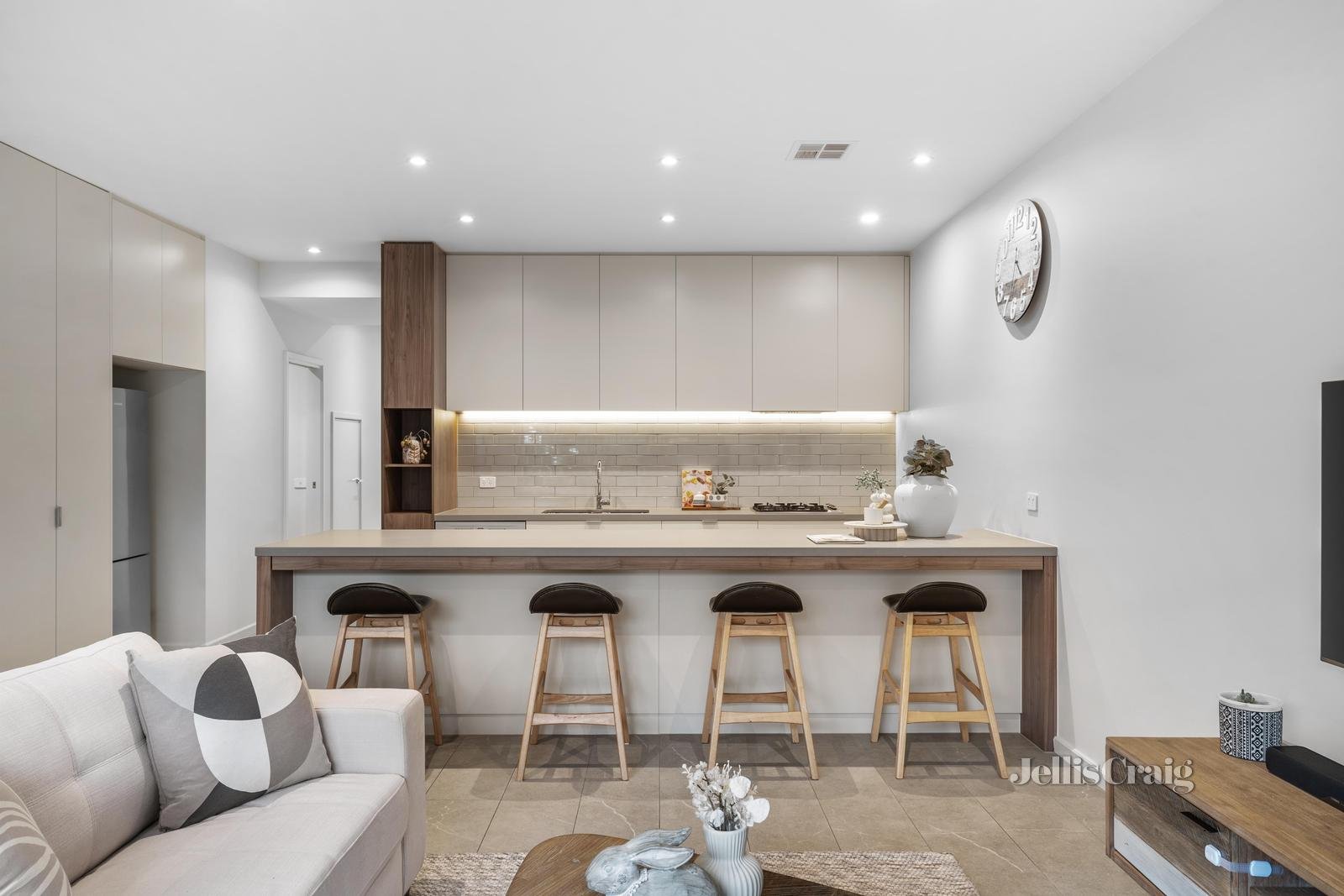 22 Newcastle Drive, Mulgrave image 4