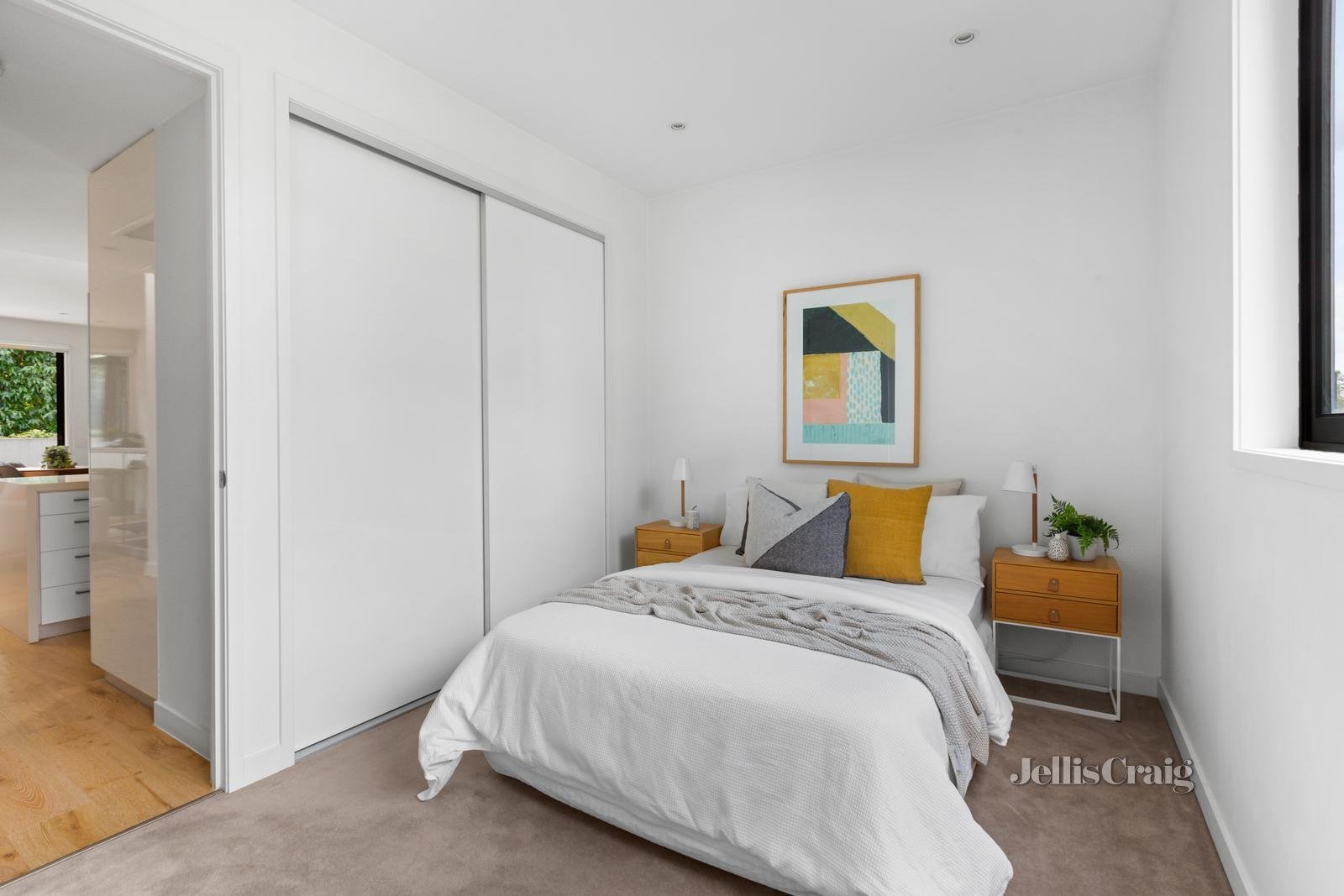 22 Norfolk Place, Malvern image 7