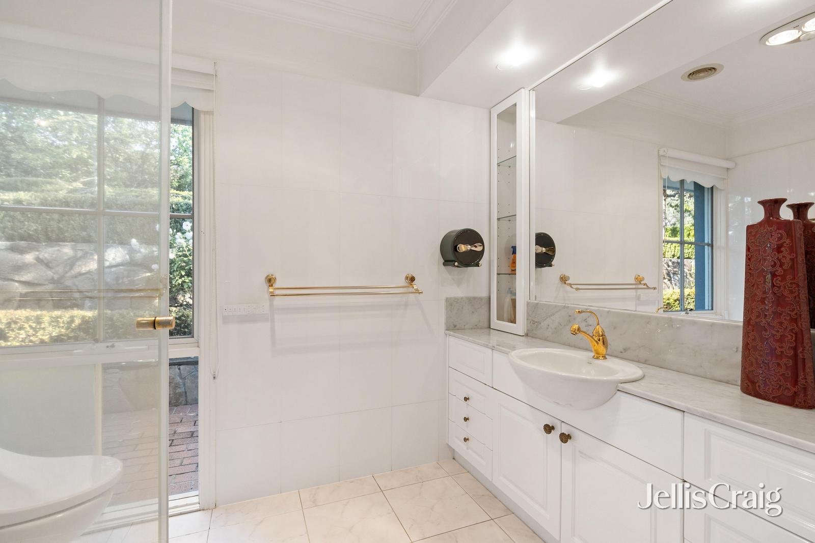 22 Oakland Drive, Warrandyte image 17