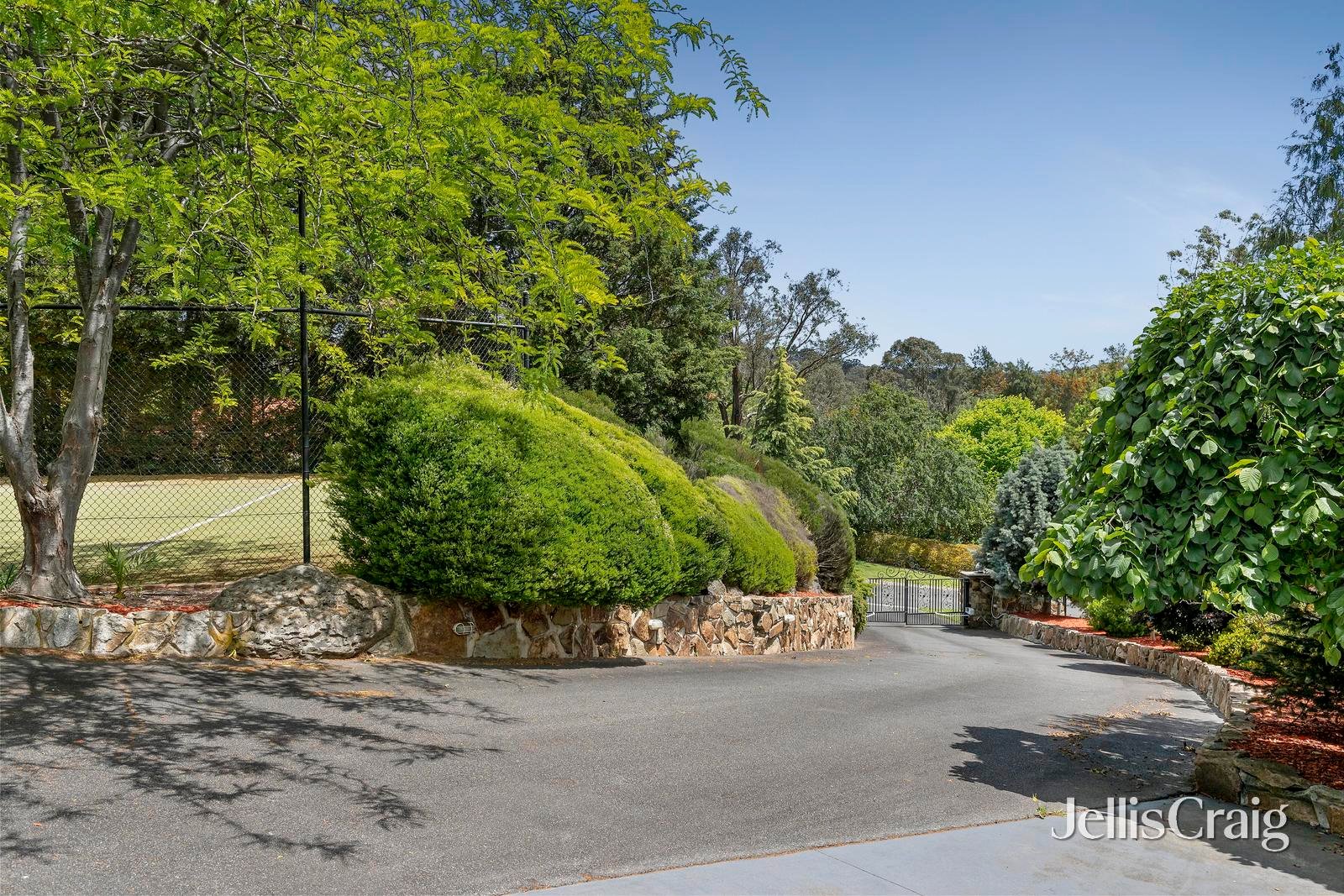 22 Oakland Drive, Warrandyte image 25