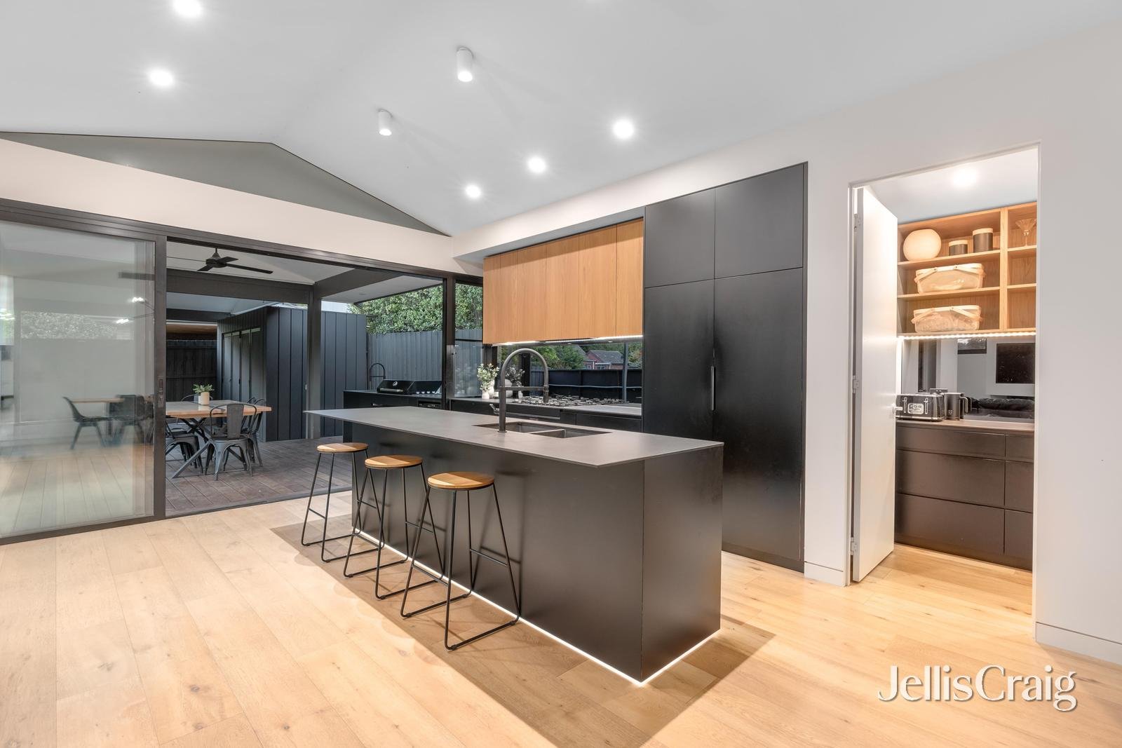 22 Old Lilydale Road, Ringwood&nbsp;East image 4