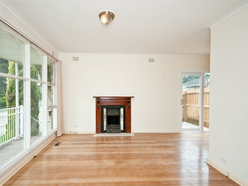 22 Parkmore Road, Forest Hill image 2