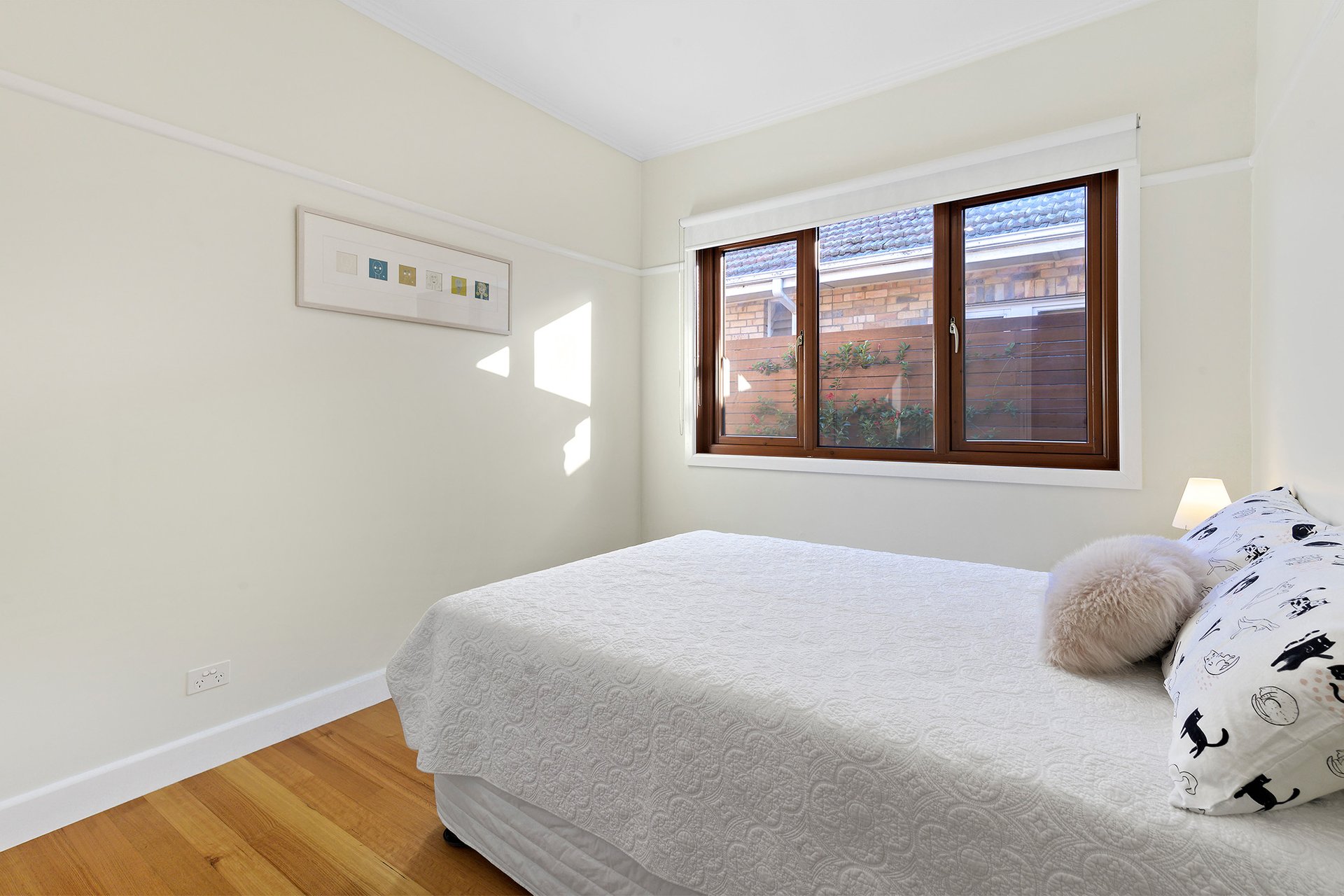Property Gallery Thumbnail 9