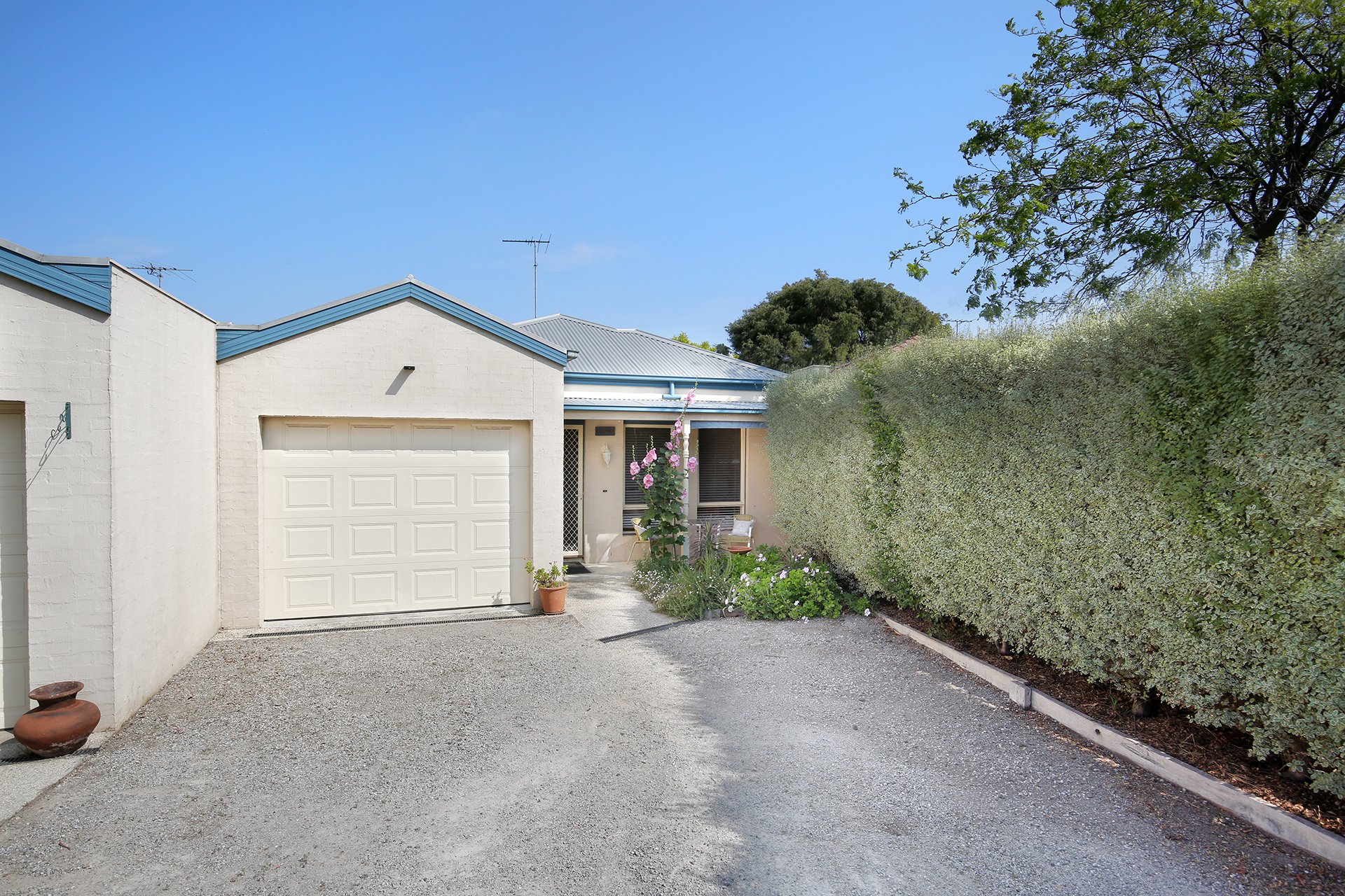 Property Gallery - Main Image