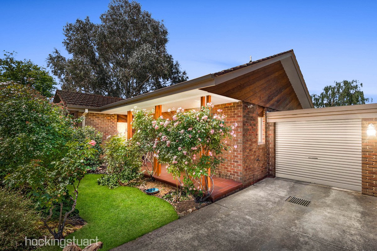 2/2 Pendle Street, Box Hill image 1