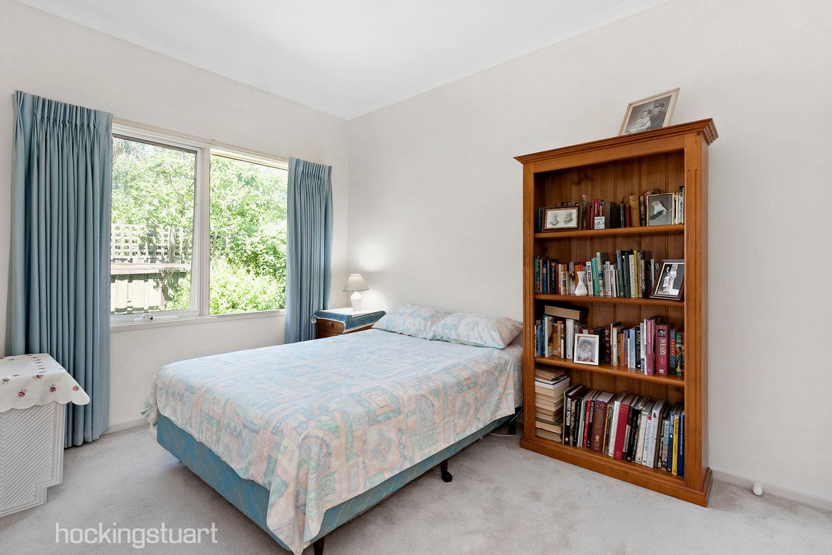 2/2 Pendle Street, Box Hill image 6