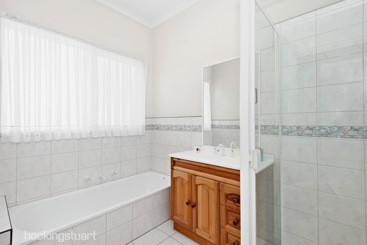 2/2 Pendle Street, Box Hill image 7