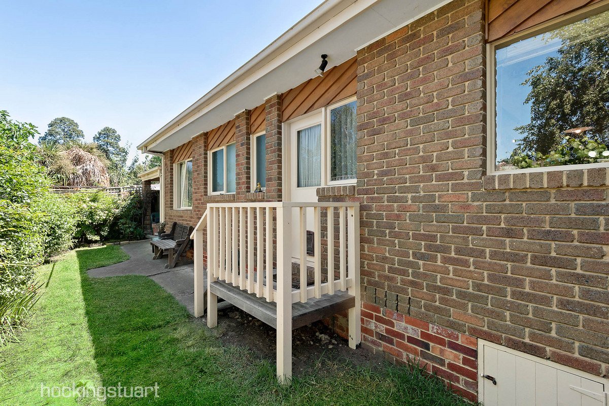2/2 Pendle Street, Box Hill image 9