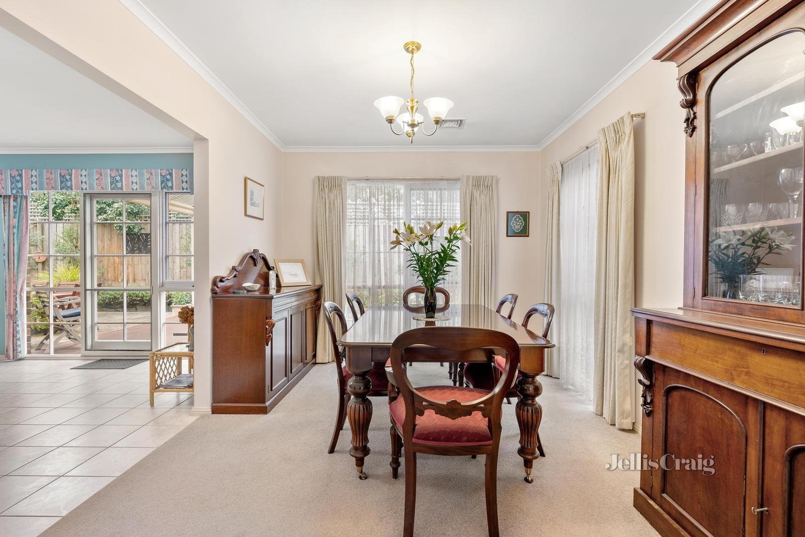 2/2 Penrhyn Avenue, Glen Iris image 3