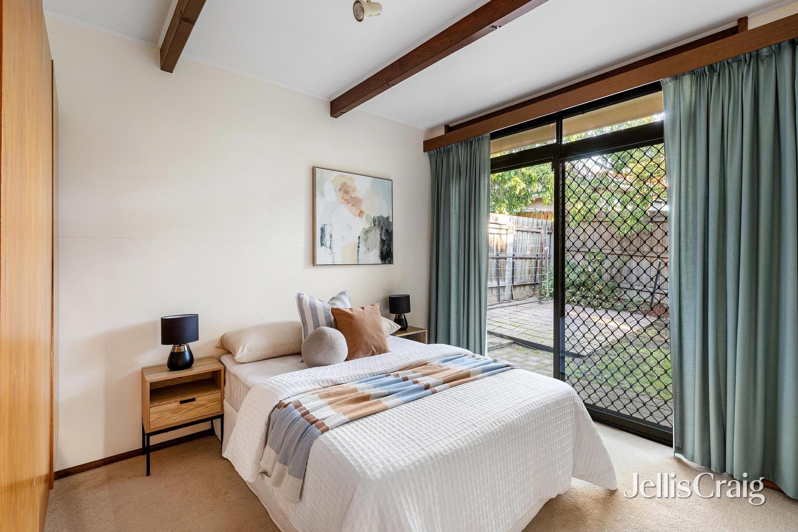 22 Phillips Crescent, Rosanna image 12