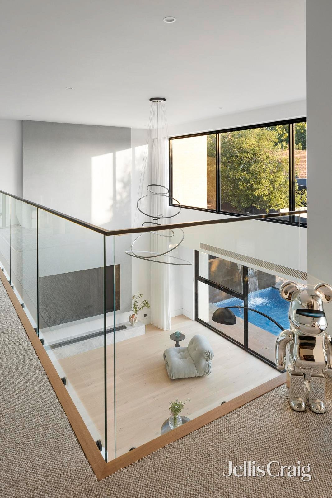 22 Pine Avenue, Camberwell image 10