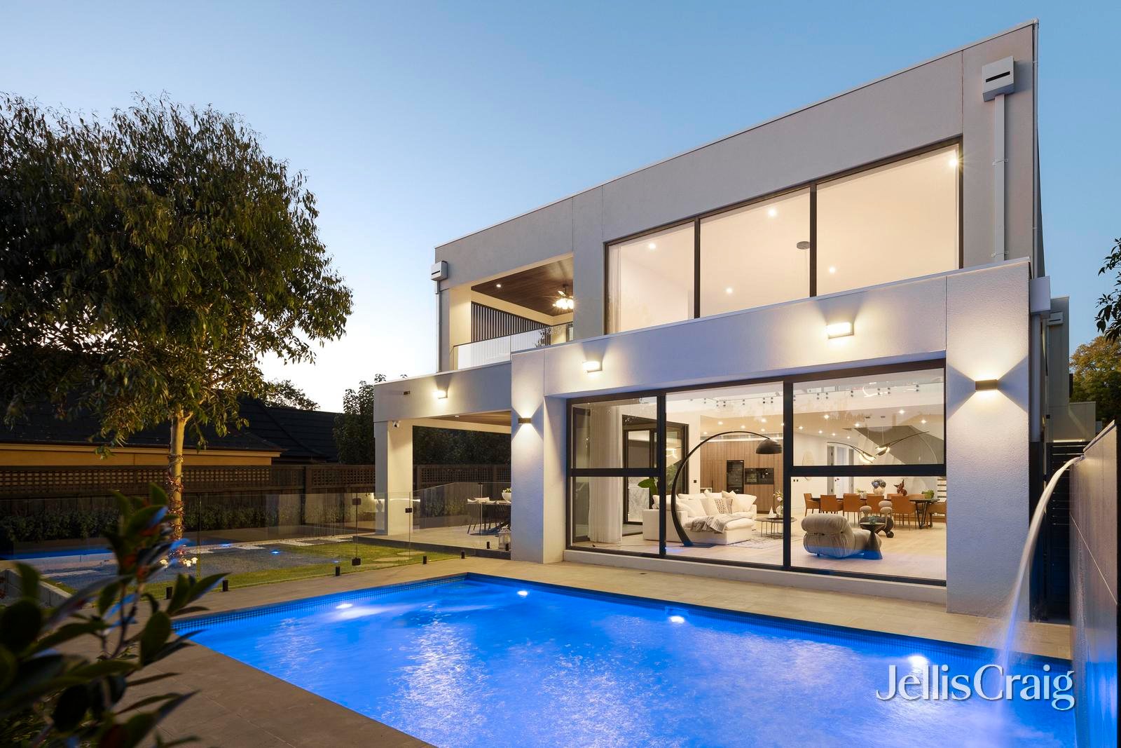 22 Pine Avenue, Camberwell image 21