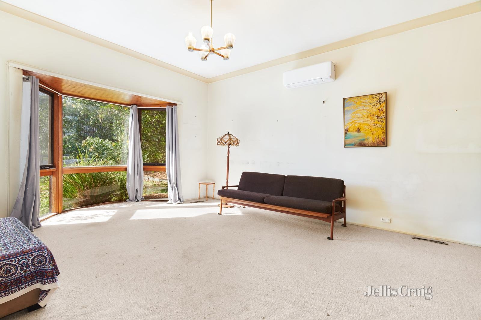 22 Pine Avenue, Camberwell image 5
