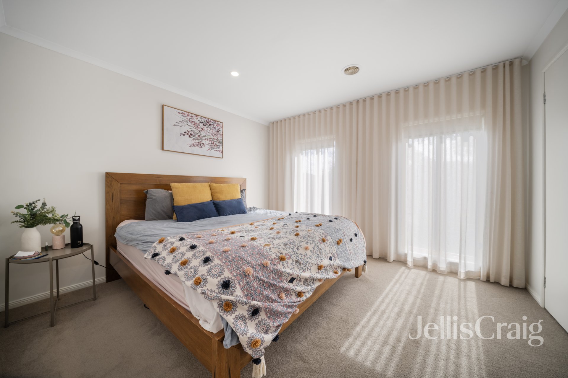 22 Pooley Bridge Road, Mordialloc image 8