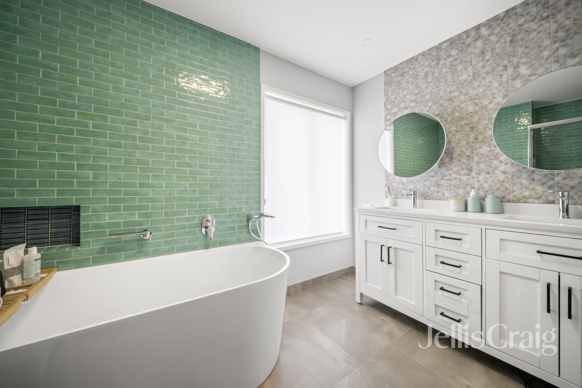 22 Pooley Bridge Road, Mordialloc image 11