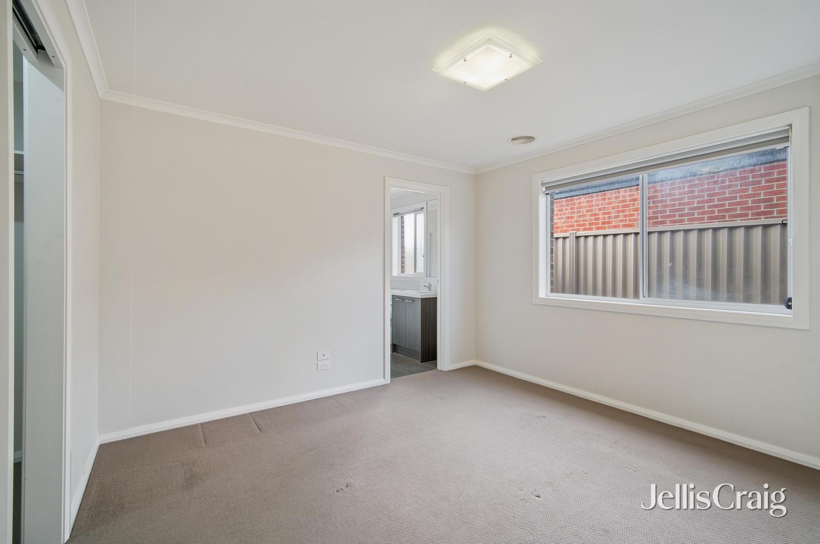 22 Red Robin Drive, Winter Valley image 6