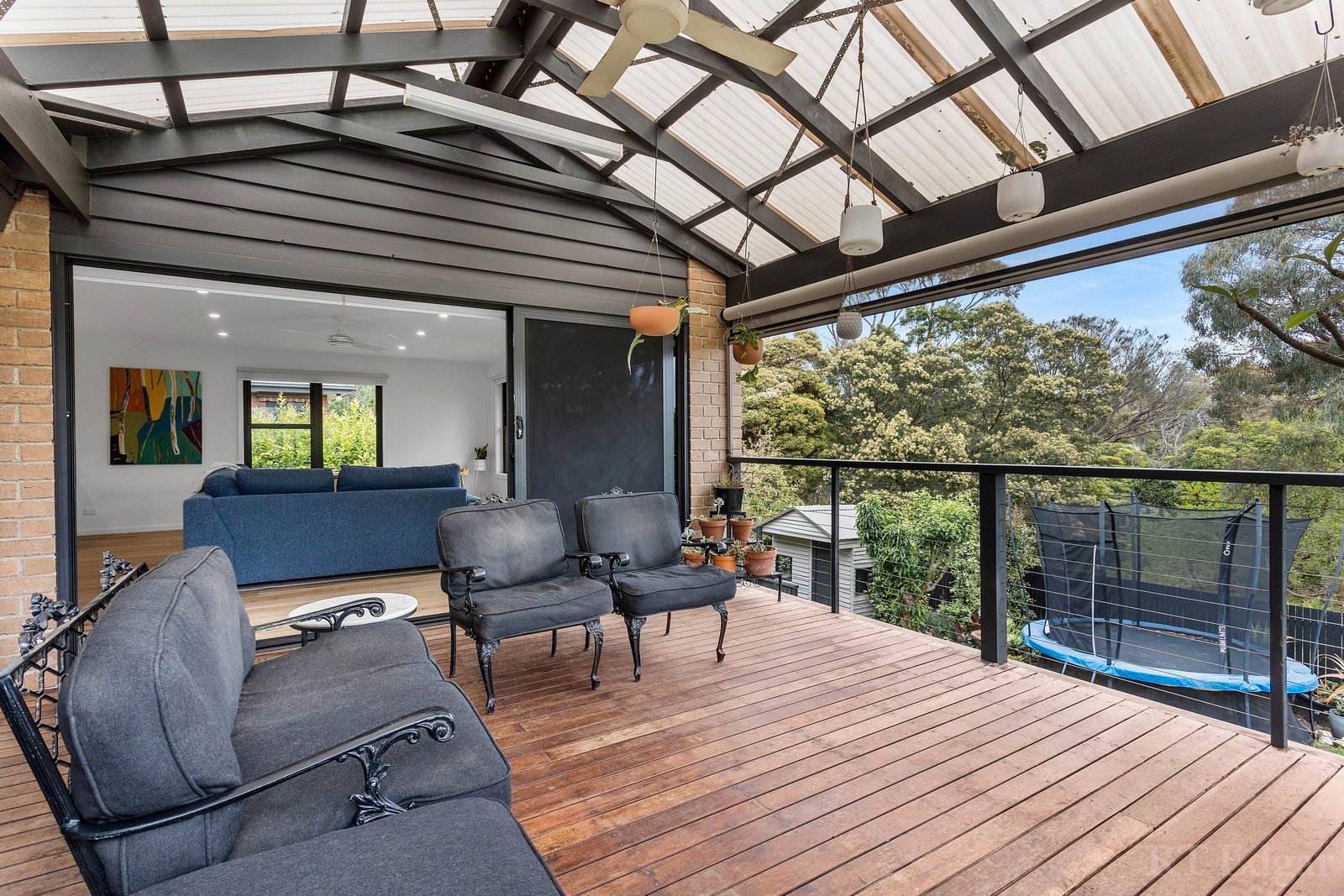 Property Gallery Thumbnail 8