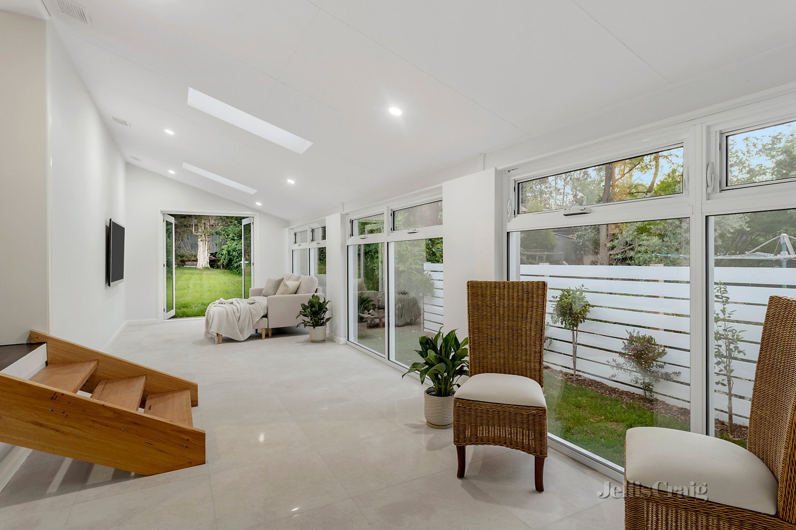 22 Research-Warrandyte Road, Research image 4