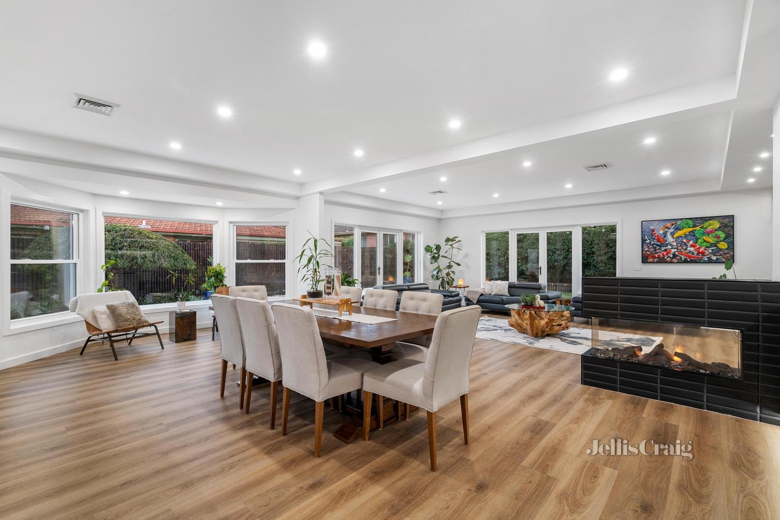 22 Rob Roy Street, Glen Waverley image 10