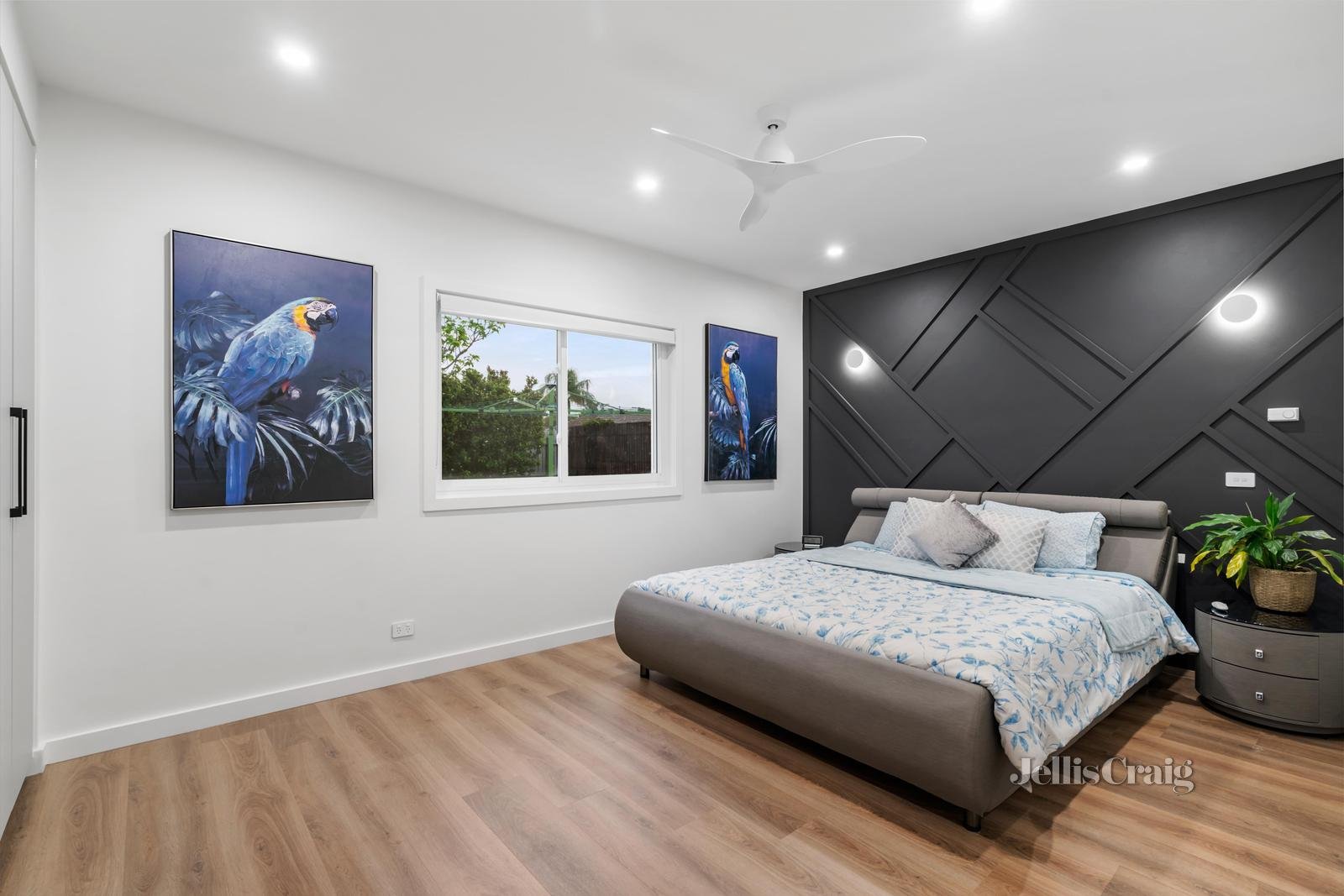 22 Rob Roy Street, Glen Waverley image 18