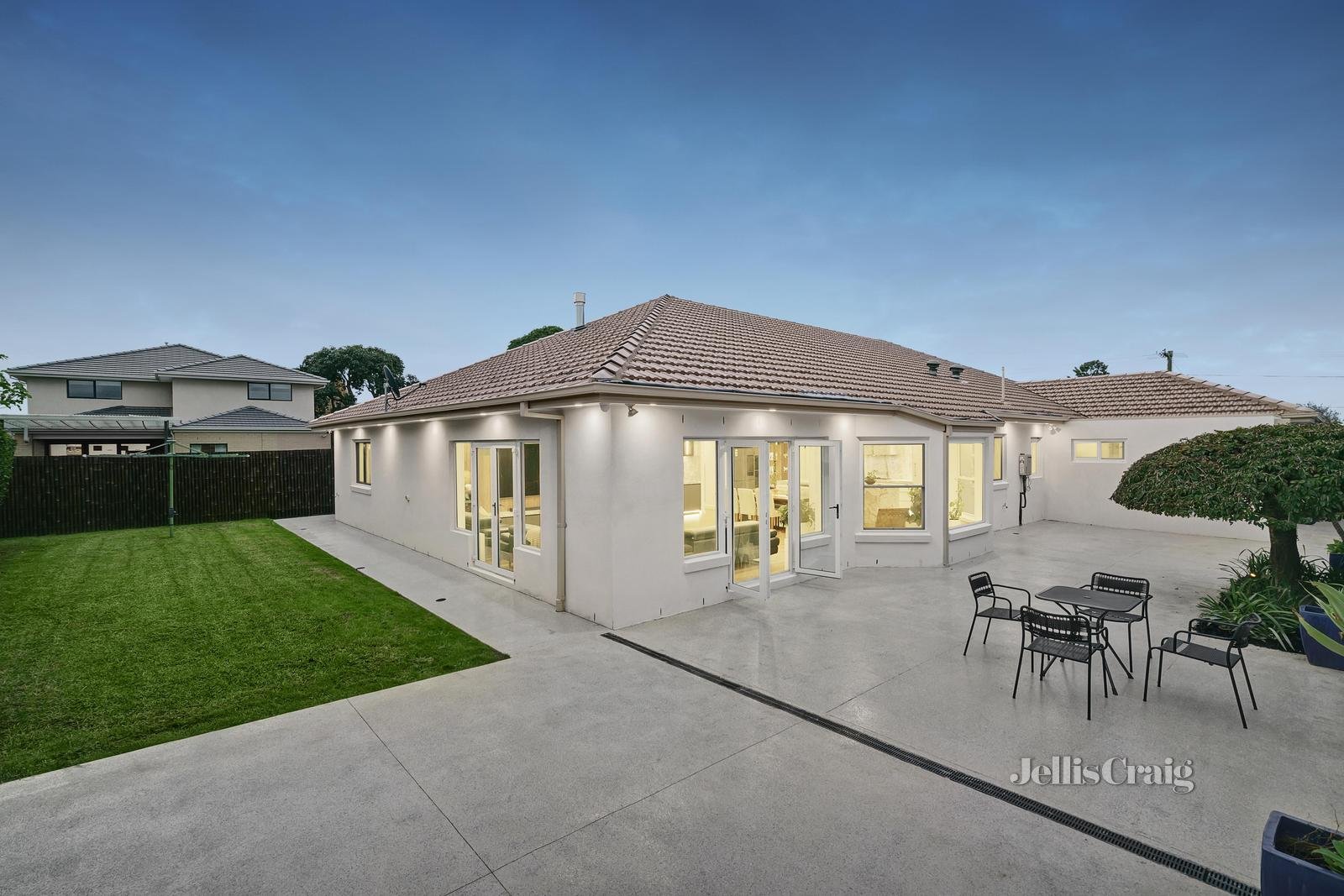 22 Rob Roy Street, Glen Waverley image 20