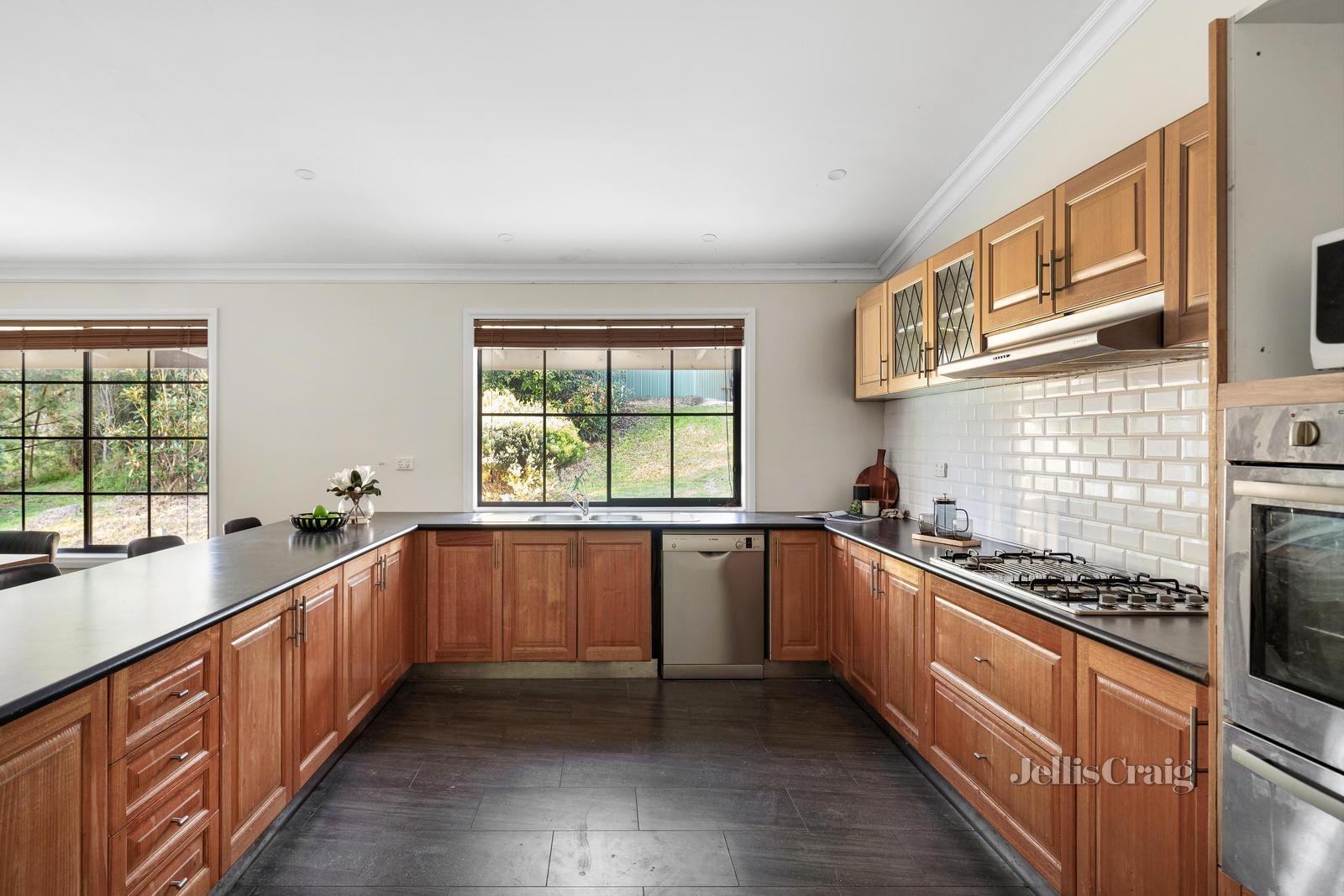 22 Rodger Road, Panton Hill image 3