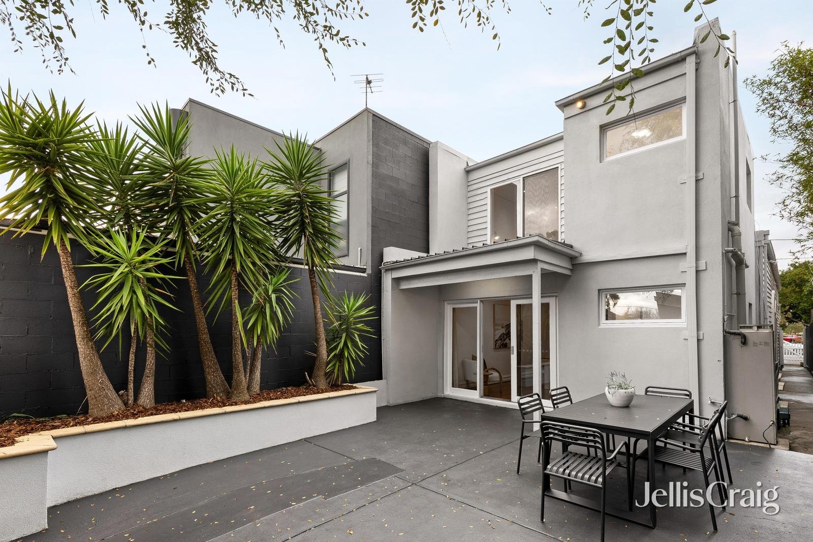 22 Ross Street, Port&nbsp;Melbourne image 2