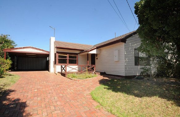 22 Royalty Avenue, Highett image 2