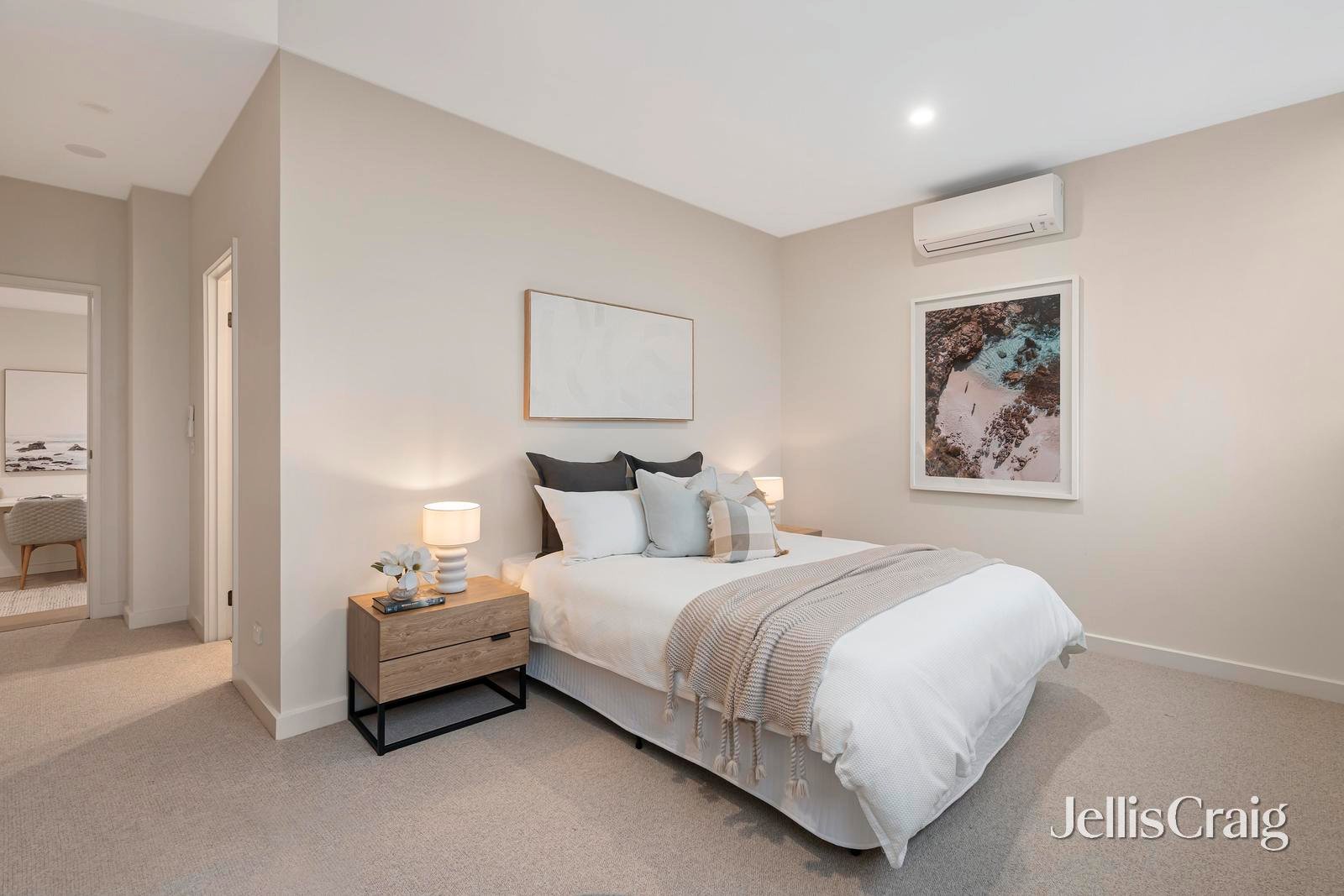 2/2 Ruda Street, Doncaster image 14