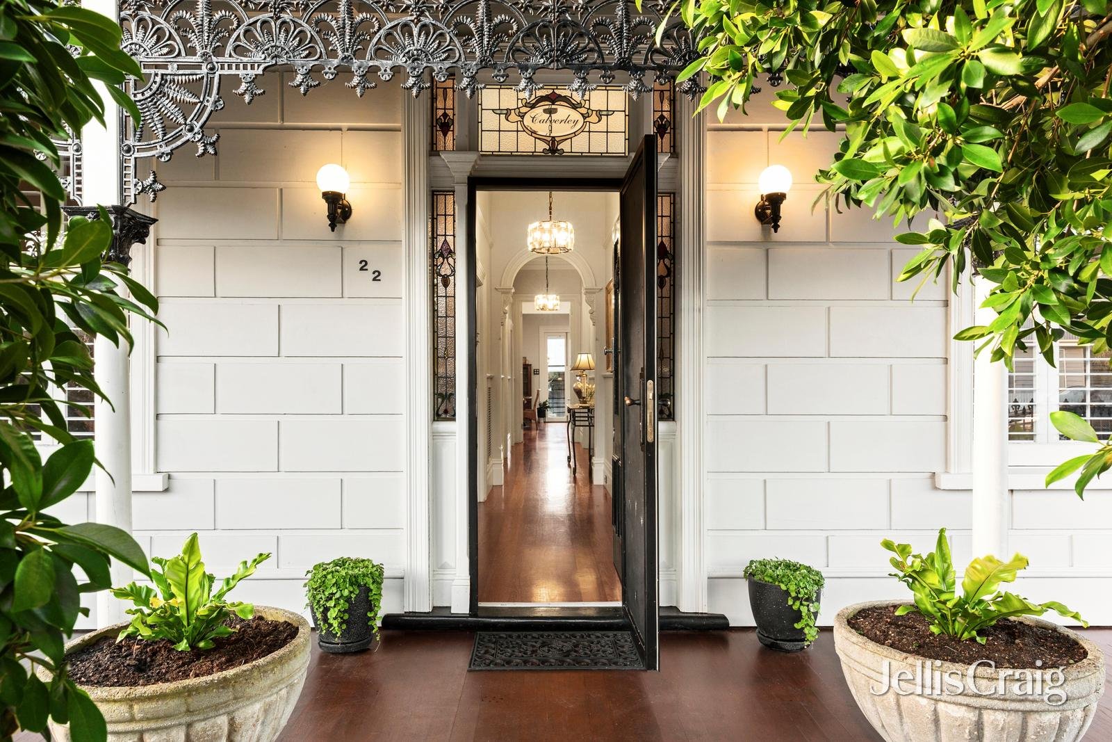 22 Russell Place, Williamstown image 2