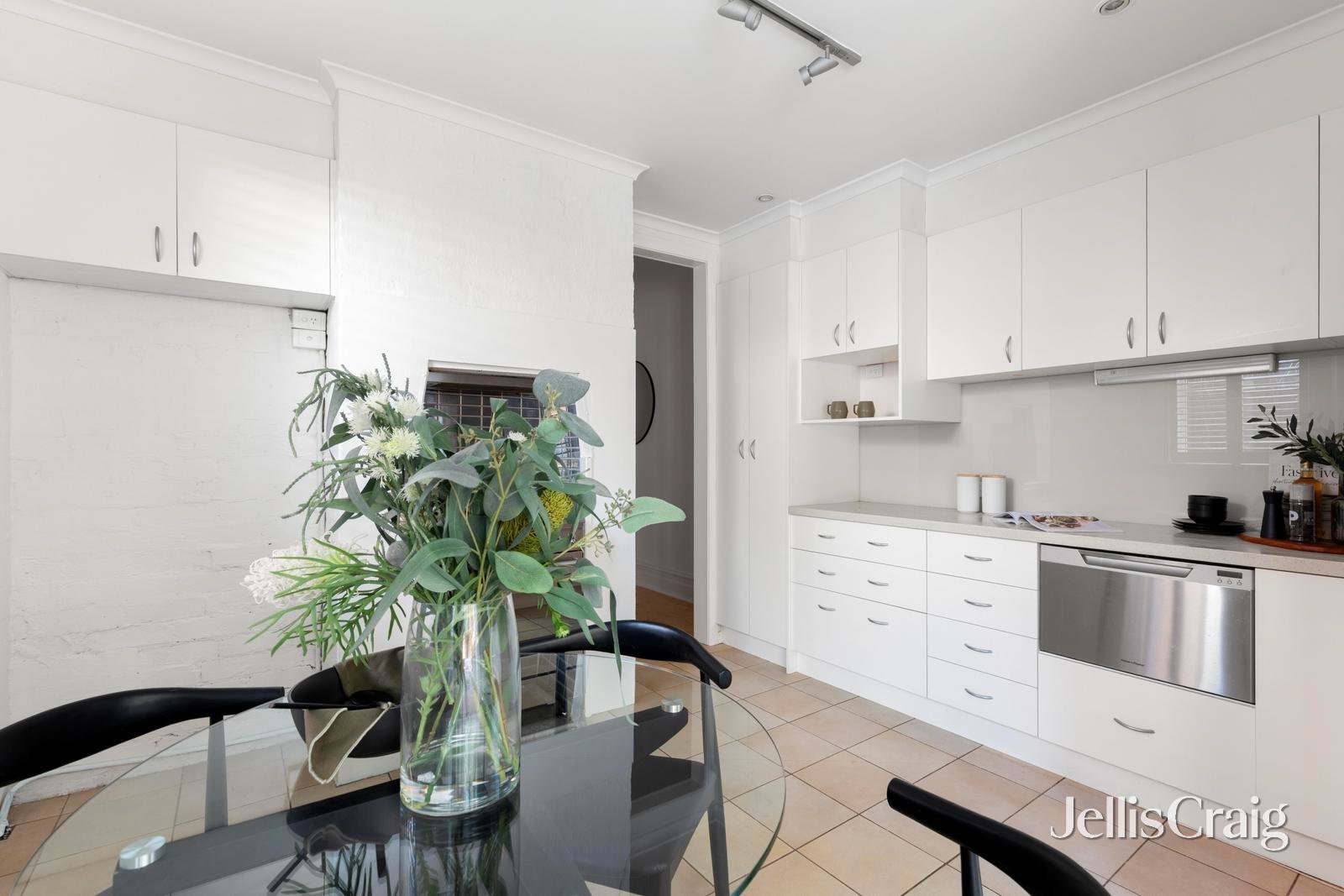 22 Rutland Street, Clifton&nbsp;Hill image 5