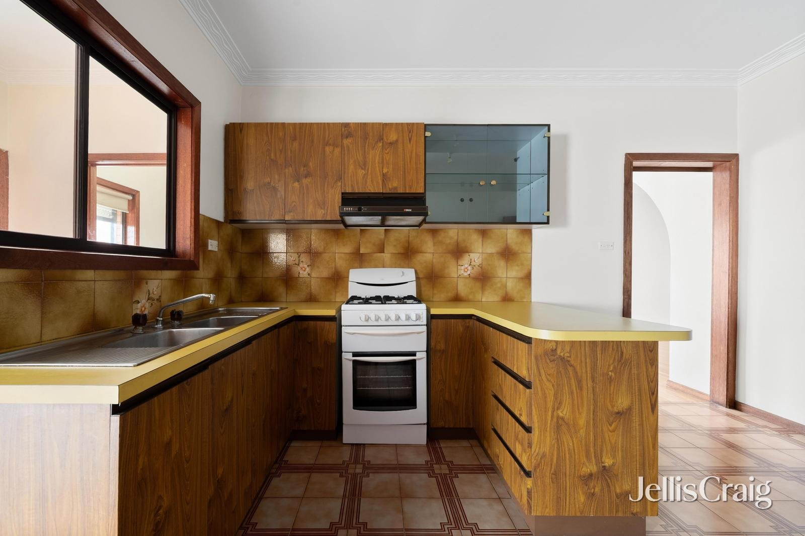 22 Salisbury Street, Newport image 5