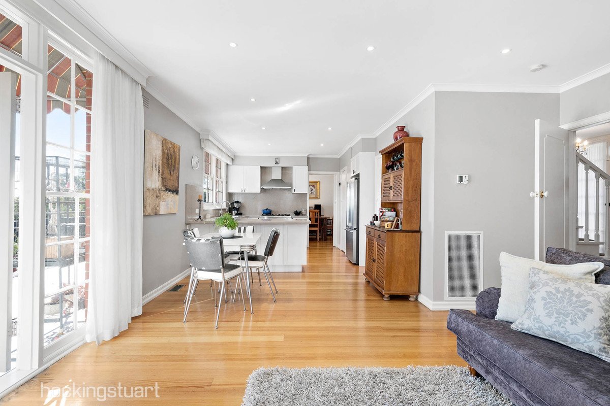 22 Seattle Street, Balwyn North image 5