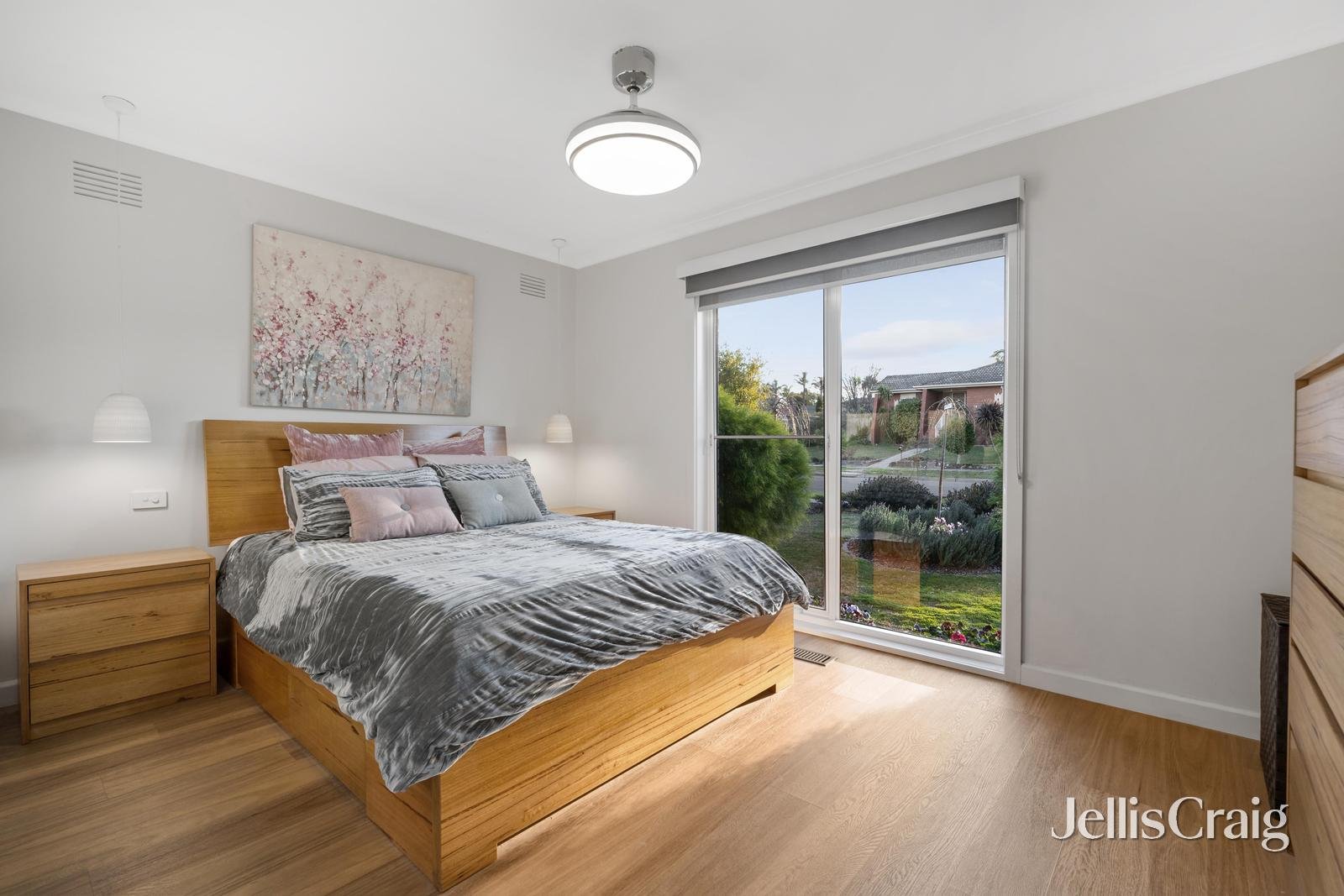 22 Selbourne Way, Mulgrave image 3